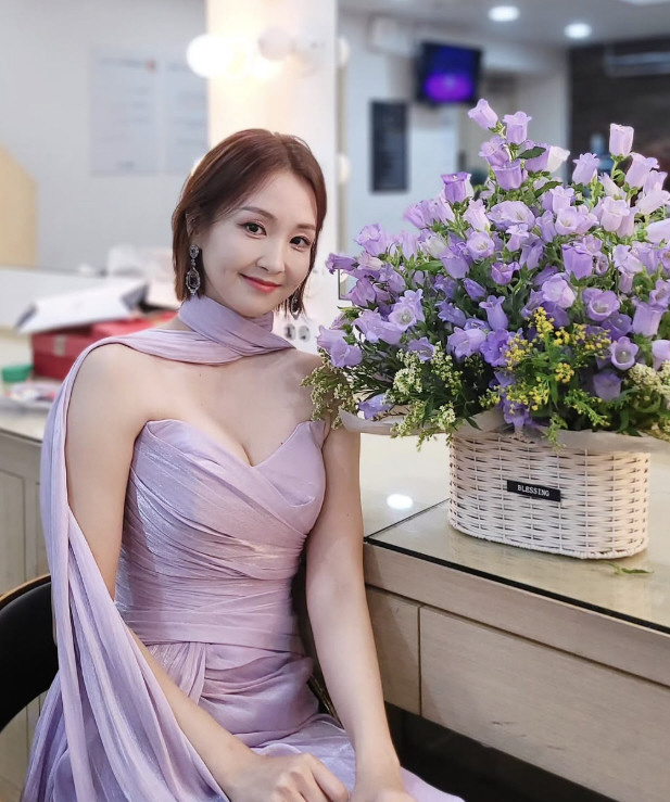 Oh Jeong-yeon, Seo Jang-hoon Divorced From New Start for 13 years...a beautiful dress
