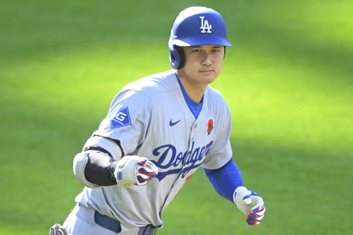 Ohtani is the lone leader in 19 home runs with 185km cannon explosion, and Kim Hye-sung has no hits in three at-bats and even an error in LAD 62 CLE (6th inning)