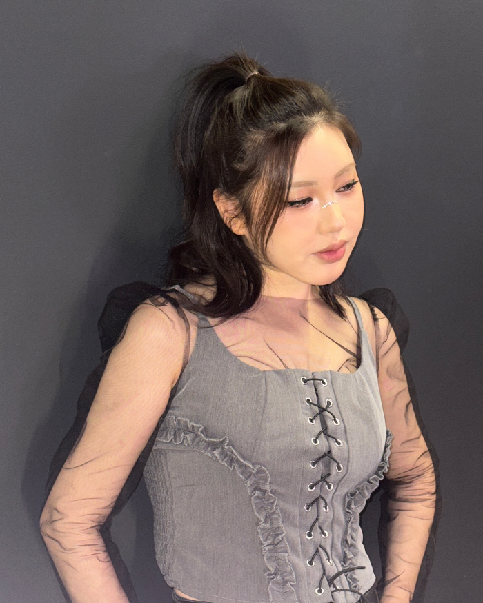 Who said I gained weight..Song Ga-in, beauty that comes to life just by changing her makeup style