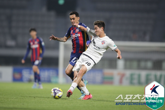 With the breakaway Masugal Goal Jeju, Suep won 1-0 in 7 games → Jeju 10th place ↔ Suep 11th place 