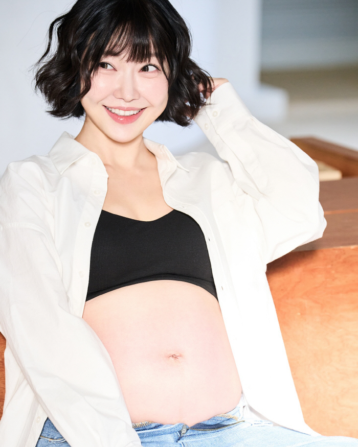 10 years younger ♥ Lady Jane, after a test tube...I'm already bragging about my full-term D-line. 