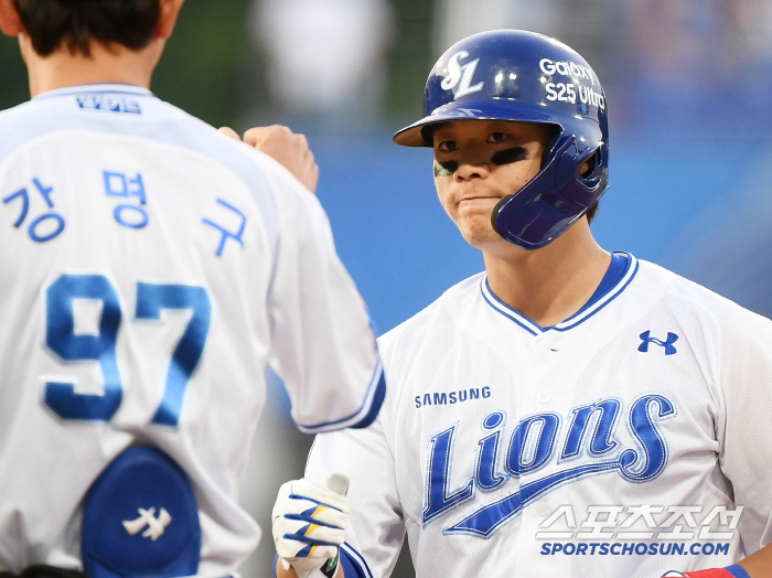 Are you insane? A word from a flying supercatcher scapegoat to a five-tool outfielder who returned five years ago