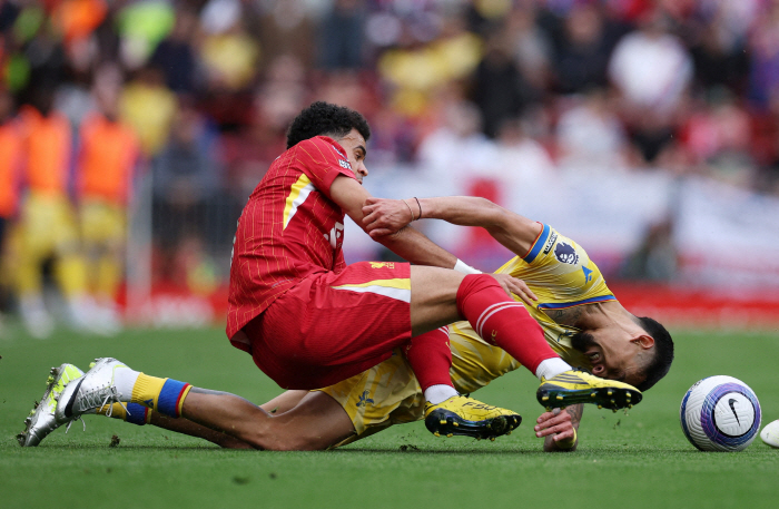 Birtz is coming, so throw out the dias! Liverpool makes a big decision...A sobering choice for the next season's leap forward → Start to reinforce ST