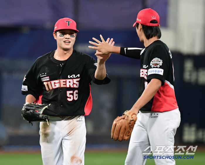 He has a face and voice like a movie star, and he's good at baseball. Who is the hero of KIA's difficult time?