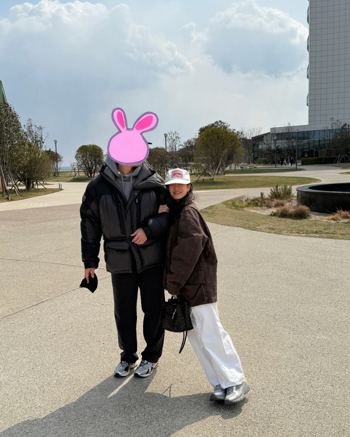 Hyun Bin ♥ Son Yejin, ♥ Thank you for your full support... I love you