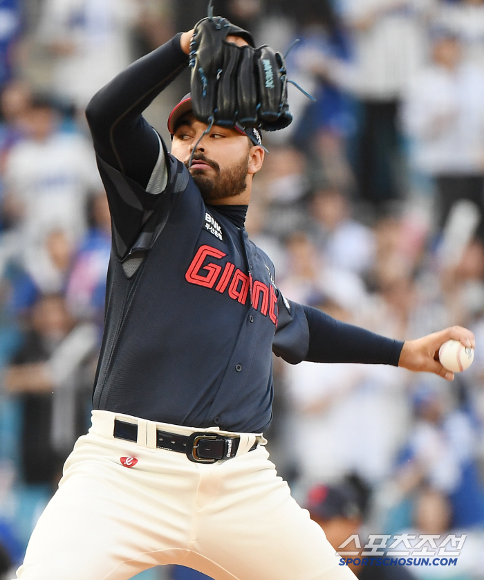 I threw better than I thought. Even at the harsh reporting ceremony, what did the master, a former catcher of positive evaluation, pay attention to