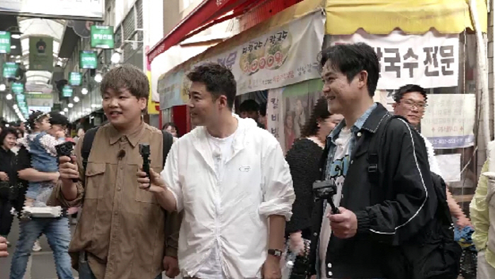 Jeon Hyun-moo Kim Sung-kyun, when I first saw him, I thought he had a real gangster (Plan 2 of Jeon Hyun-moo)