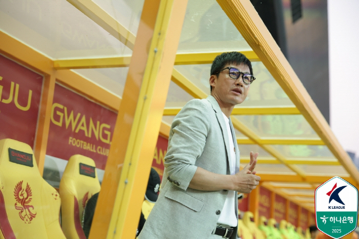 Eric's one-shot one-kill 8th goal saved Ulsan! 1 to 1 draw with Gwangju → 6 consecutive undefeated