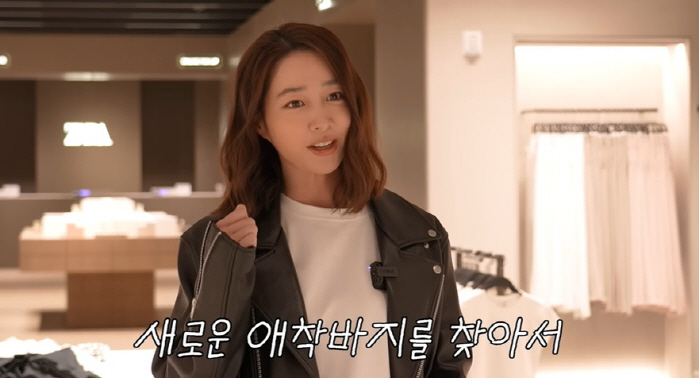 Lee Byung-hun ♥ Lee Min-jung rented the entire store to shop..Even the model's pose is perfect