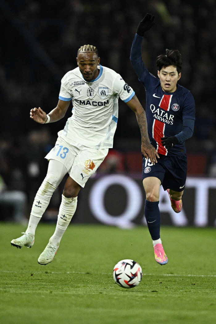 Lee Kangin is the best! Manchester United is coming againPark Ji-sung's possible successor appeared. Director Amorim took it
