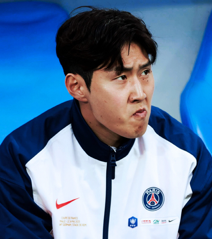 Lee Kangin is crazy! Contact for Napoli begins...LEE wants an increase in annual salary → Will Korean players come to fruition