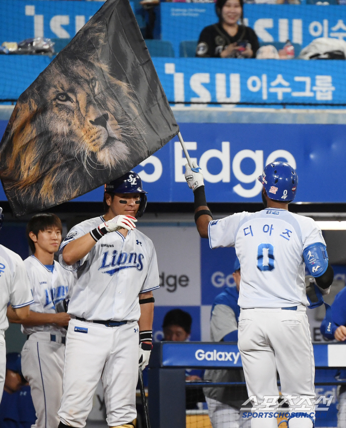 Lee Seung-yeop's 56th new record finally reached, willing to take away his passport... If you have any, you will stay