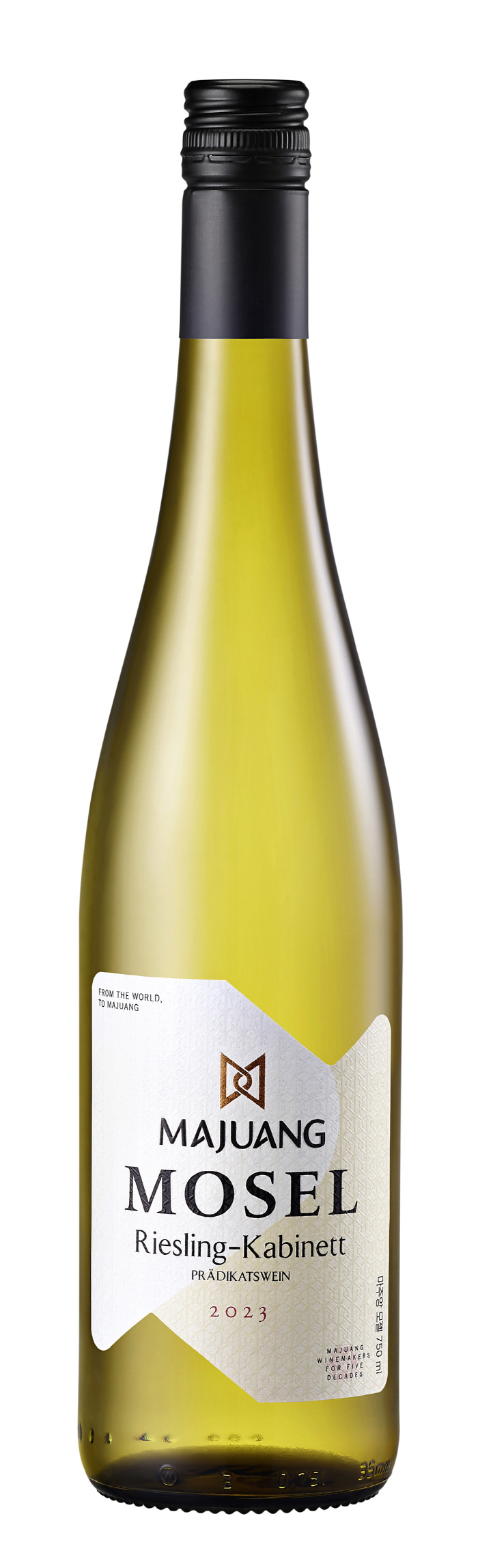 Lotte Chilsung Beverage Majang Greetings to Majang Mosel for the first time since the renewal of BI!