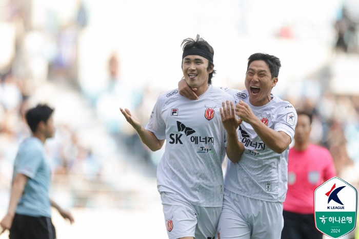  Nam Tae-hee didn't laugh even when he won his first away game Four consecutive losses. I feel responsible for the first time in my life