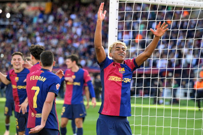 Once in 50 years, a crazy talent from Barcelona! 17-year-old Yamal over Messi extends his contract in 2031 → a new salary that sounds 100 billion won