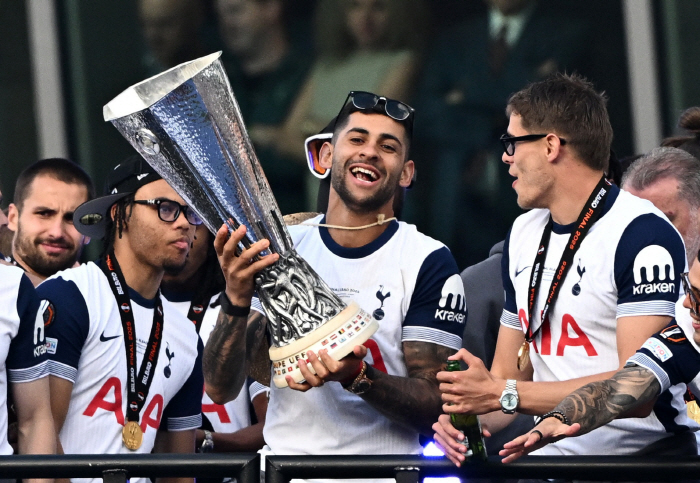 Son Heung-min's top contributor to Tottenham's escape plan, chairman Levi, who is also afraid of it