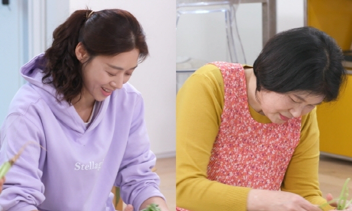 Jang Shin-young makes kimchi 5 times a year..My mom makes money, so I'll do it for you. (Pyeon-Storang)
