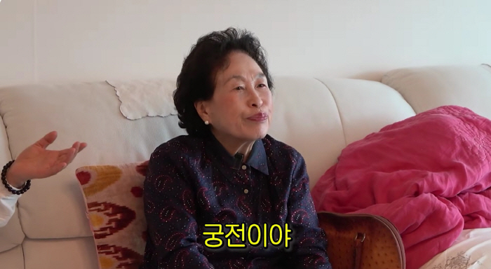 Jeon Won-joo, I was denied a merger because I bought her a building..It's like my son's palace. The biggest apartment