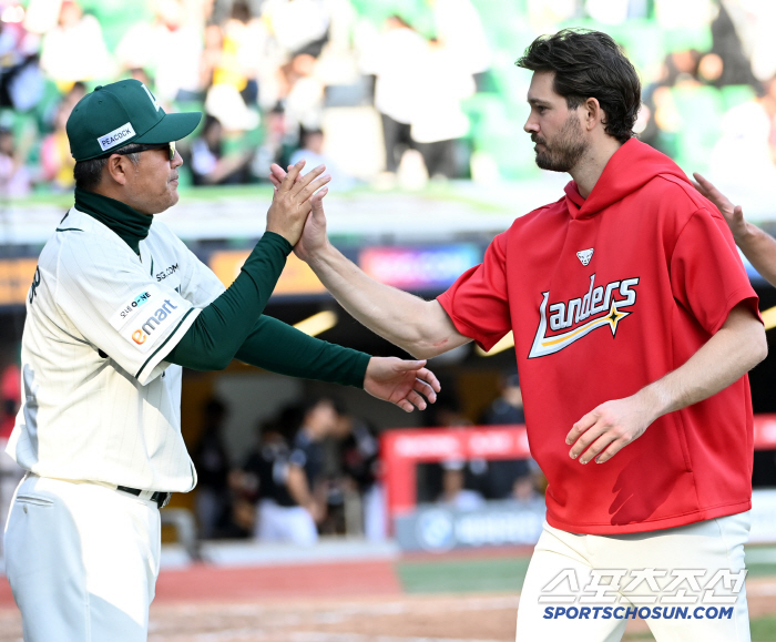 Ponce is behind in second place. Isn't this the MVP of May? But Choi Hyung Woodyaz is too strong