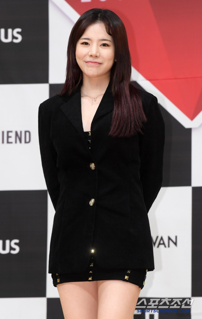 Sunny of Girls' Generation, Uncle Lee Soo-man, are you taking a successor class…Leaving SM, planting trees 