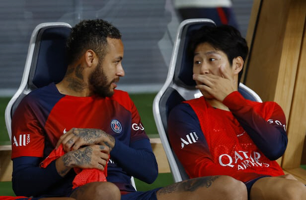 I know Son Heung-min and Lee Kang-in, but Neymar Vundes MVP, Walkle? I don't know who it is