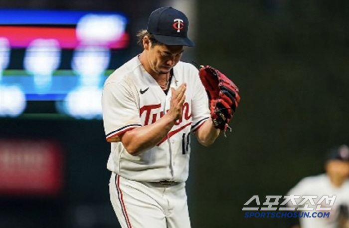 In the minor league, nine runs in one inning, ERA 24.30, ML 68 wins, and how did Lee go to Lee Ji-kyung