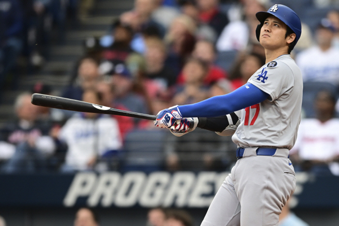 Ohtani, who is trying to write another history of 170 points with 60 home runs and 30 steals, is greater than 5050, and returning to the mound in the second half is a variable
