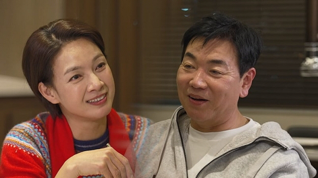 Park Sun-young ♥ Kim Il-woo, it wasn't a broadcast fling fling. Getting to know each other..I'm so happy to be in a relationship