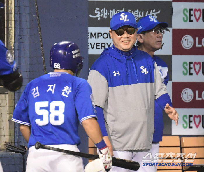Win, win, win, win, win, win, win 5 consecutive games! Kim Ji-chan and Yang Yang-geun, two RBIs each, beat the league's leading invincible LG and won five consecutive games (Jamsil Review)