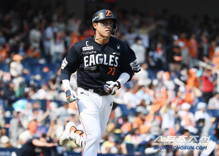 Kim Seo-hyun's first blon → 6 runs in the 9th inning gave him a big inning victory! Chae Eun-sung 2G consecutive cannons...Hanwha catches NC and secures 2 consecutive wins & Winning Series