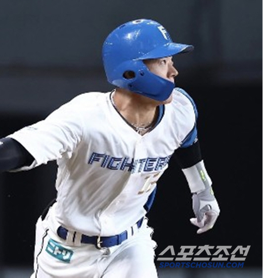 Are you really going out as a pinch hitter? While preparing for a pinch runner, the coach got a feeling when he asked why he had a two-run tie with a pinch hitter after two outs in the bottom of the ninth inning