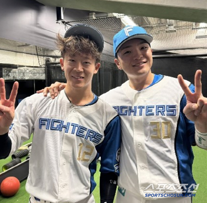 Are you really going out as a pinch hitter? While preparing for a pinch runner, the coach got a feeling when he asked why he had a two-run tie with a pinch hitter after two outs in the bottom of the ninth inning