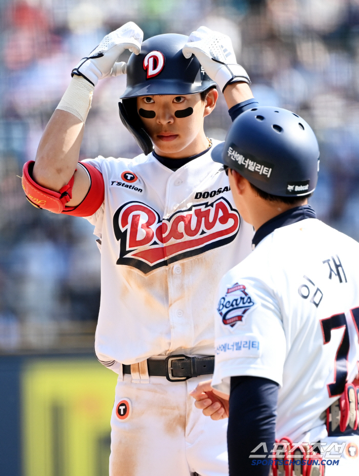 Doosan's bold decision! He set up a table set with the main character of the mega trade  the rookie of the year. Kim Dae-han's starting → Players in good condition