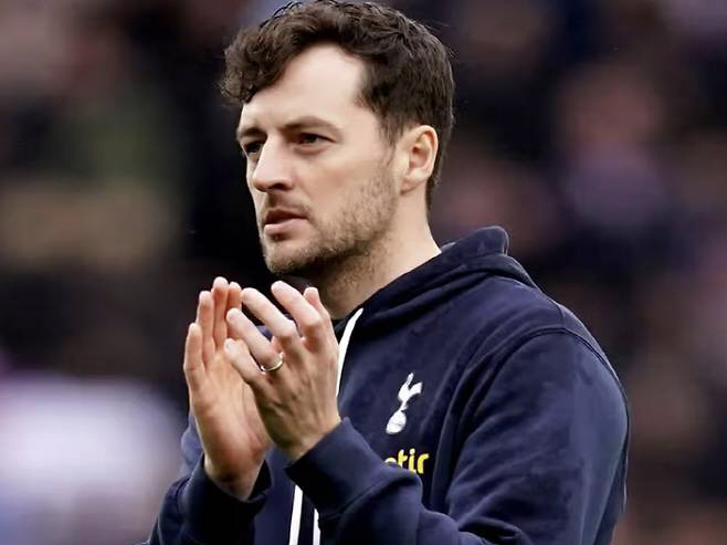 Everyone is leaving Son Heung-min's heart is empty, so what should I do? Son's best friend with the start of the SON legend is expected to leave Tottenham → More coaches may leave the team