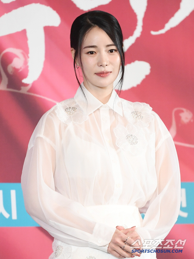 Lim Ji-yeon and Park Jun-myeon scared me a lot I can't do anything because I'm scared of her (directly from the mountains 2)