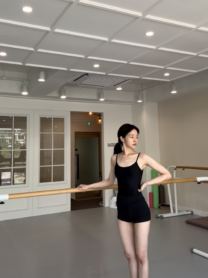 Park Kyu-young stood upright...Bikini and ballet, eye catching ahead of Ogem 