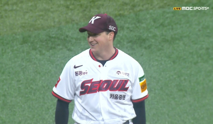 The referee almost lost 11 games in a rowThe coach of the check swing and misjudgment and the Gentleman were also excited