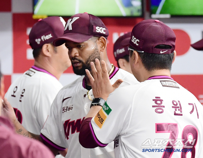 Wow, a Ponce-class monster is here! Return match in 333 days → Completely blocked Doosan, the former team, from allowing no runs in 6 innings