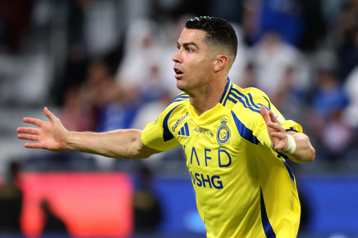 A bomb suggestion! That's all I'm serious aboutUnexpected conditions emerge to sign a dramatic renewal with Ronaldo → Part of the club's stake super-large annual salary included