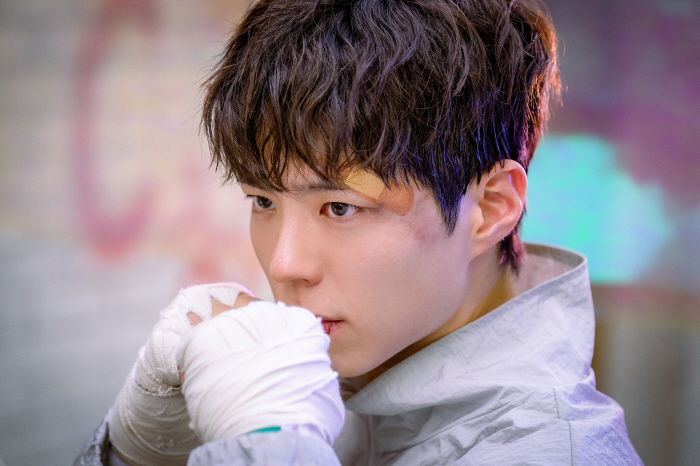 ‘Good Boy’ Heats Up Park Bo-gum’s Daring Mission and Face-Off With Oh Jung-se