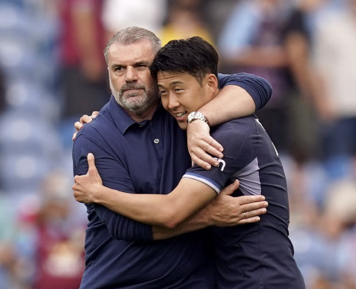 Heungmin, take care! Biggest achievement  Appointment of SON captain  Postecoglou, the trophy for the first time in 17 years, is already preparing to appoint a new Tottenham manager