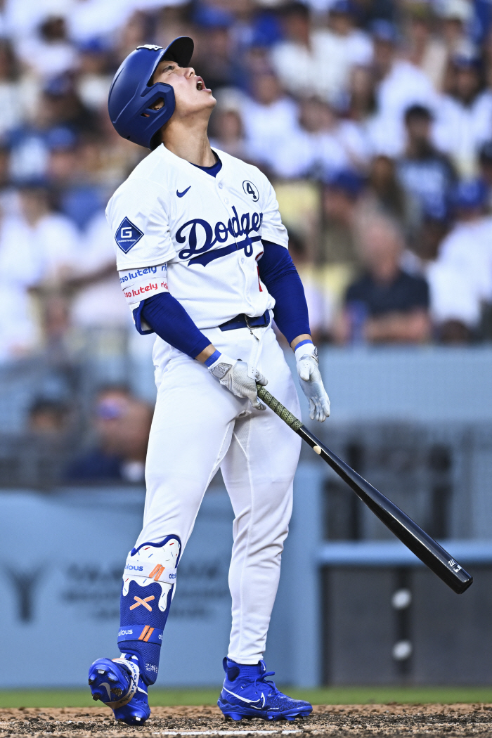 Kim Hye-sung, who stole a home run from a left-handed pitcher, is Rojas, who is weak in left-handed pitchers, convincing in starting platoon?