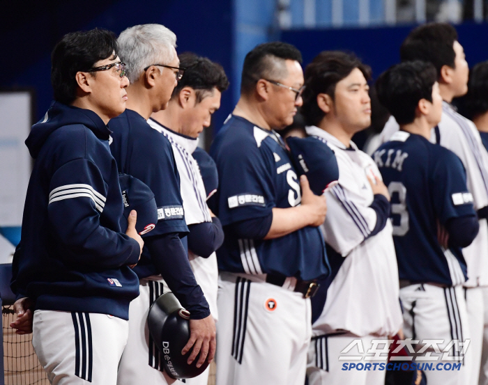  Doosan manager Lee Seung-yeop voluntarily resigns...Cho Sung-hwan's acting system