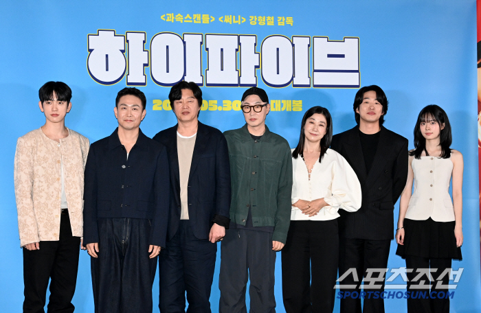  Yoo Ah-in's risk-averse high-five beats Mission Impossible 8 on the first weekend and tops the box office
