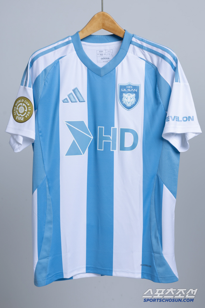 Tiger, majesty of golden patch Ulsan HD finally reveals official Club World Cup uniform 
