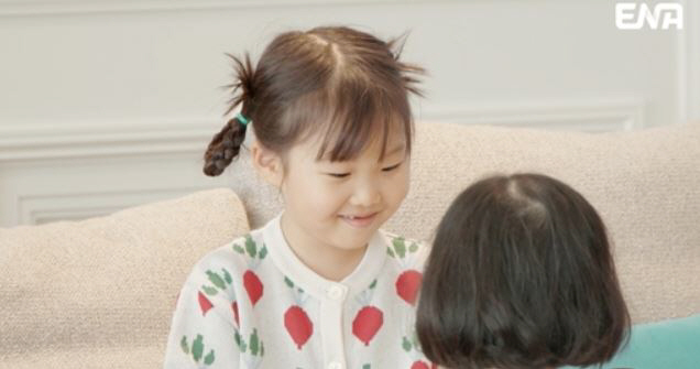 Do Kyung-wan ♥ Jang Yoon-jung, is there a third...How can I change Hayoung's diaper? (My life)