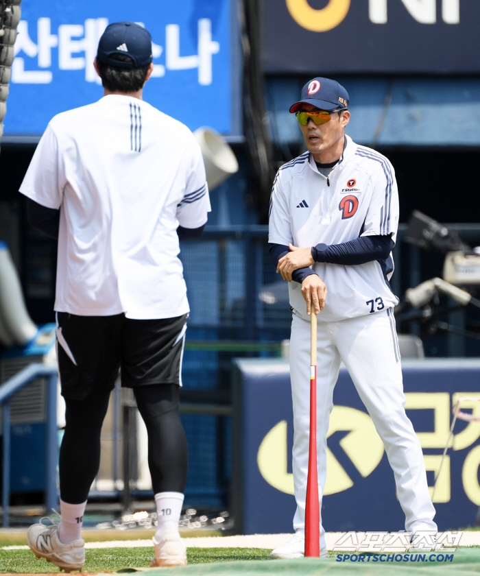 Doosan's goal to advance to the Korean Series, is it still valid? → What was the reaction of acting coach Cho Sung-hwan