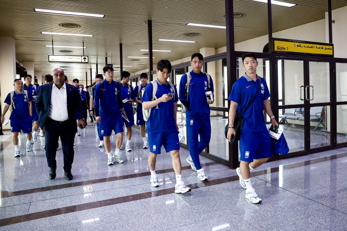 Dreamy reality Champions Europa winning myth in one place, joining Treble Lee Kang-in → working with Son Heung-min...Hong Myung-bo is finally the whole group, and the heat wave hell journey begins