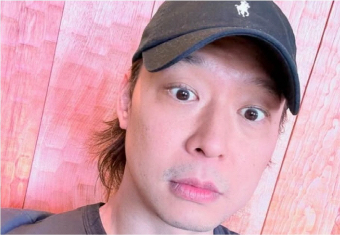 Drugs and Retirement Reversal Park Yoo-chun, a stronger expression than words...The eyes of the fans who decided to come back?