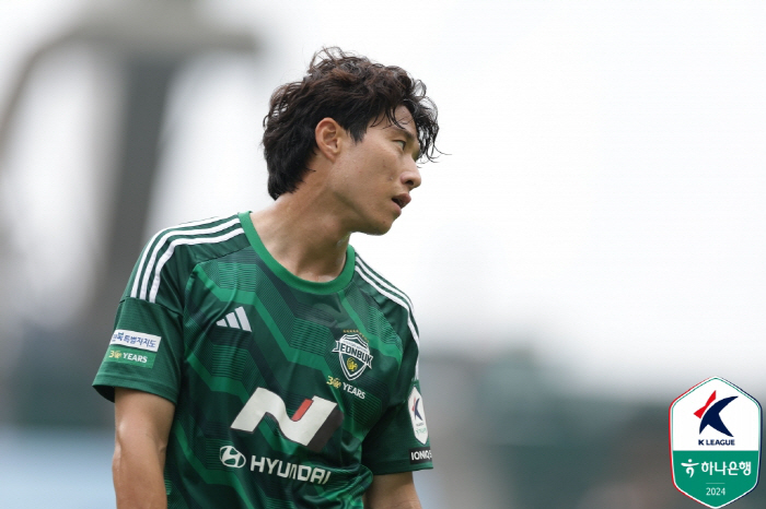  Ahn Hyun-beom, who lost ground in the Poye regime, leases to Suwon FC in a surprise move